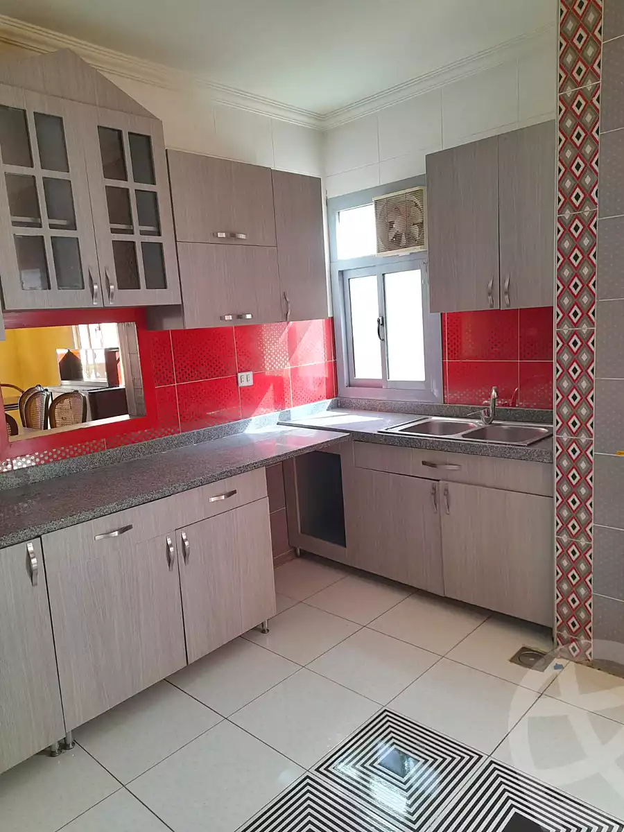 https://aqarmap.com.eg/en/listing/5250861-for-rent-cairo-new-cairo-el-ahyaa-fifth-neighborhood-street-35