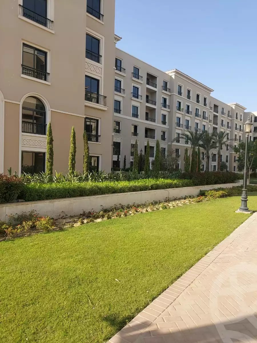 https://aqarmap.com.eg/ar/listing/5250960-for-sale-cairo-el-sheikh-zayed-city-compounds-kmbwnd-fyldj-wyst-dr-llttwyr