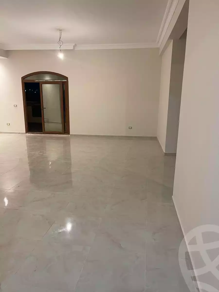 https://aqarmap.com.eg/ar/listing/5251313-for-rent-cairo-new-cairo-ganob-el-akadamiya-south-academy-d-hassan-ibn-thabet-st