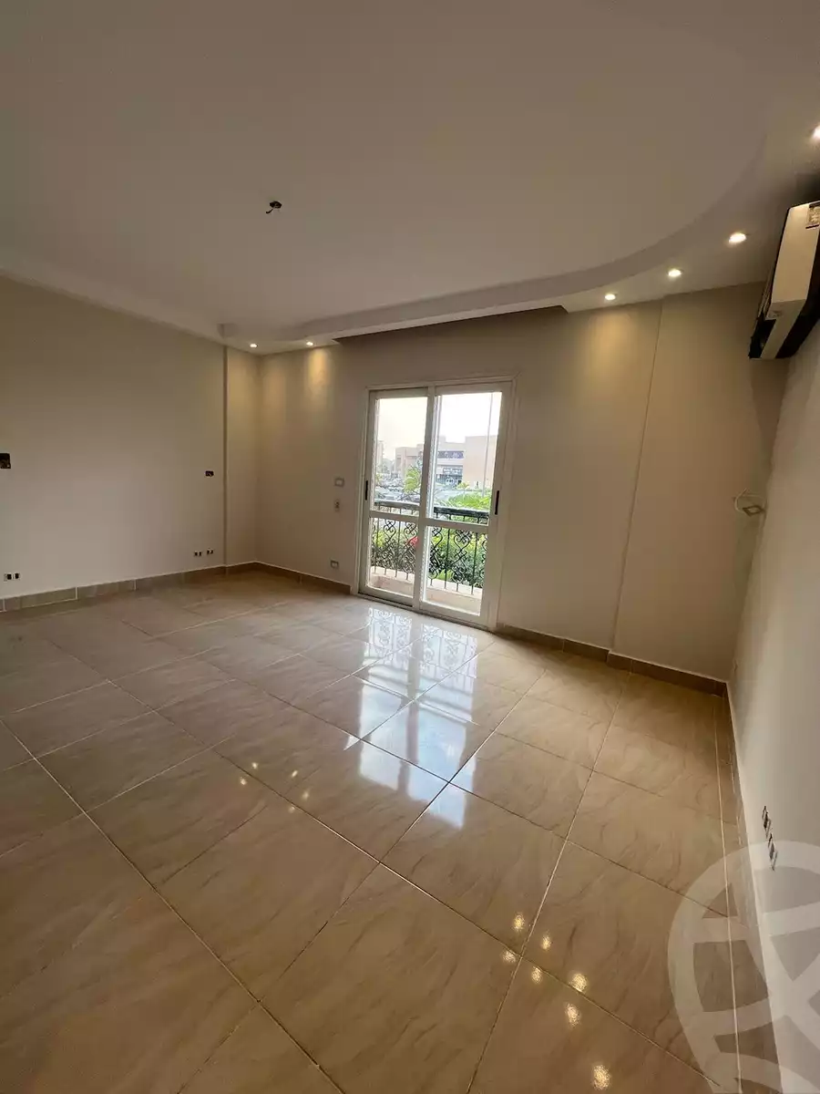 https://aqarmap.com.eg/en/listing/5253554-for-rent-cairo-new-cairo-lrhb-city-phase-8