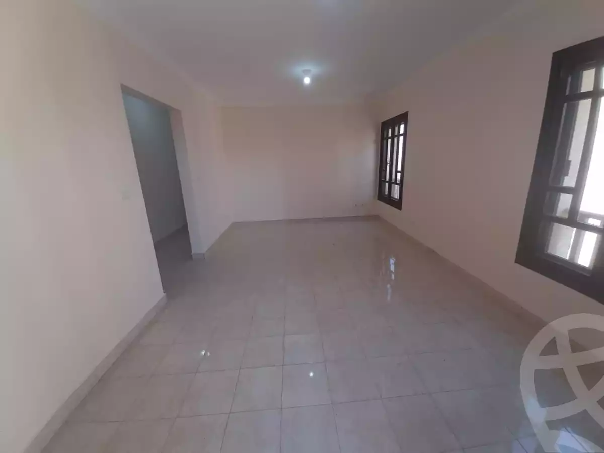 https://aqarmap.com.eg/en/listing/5256505-for-rent-cairo-new-cairo-lrhb-city-phase-5-ibn-al-nafees-st