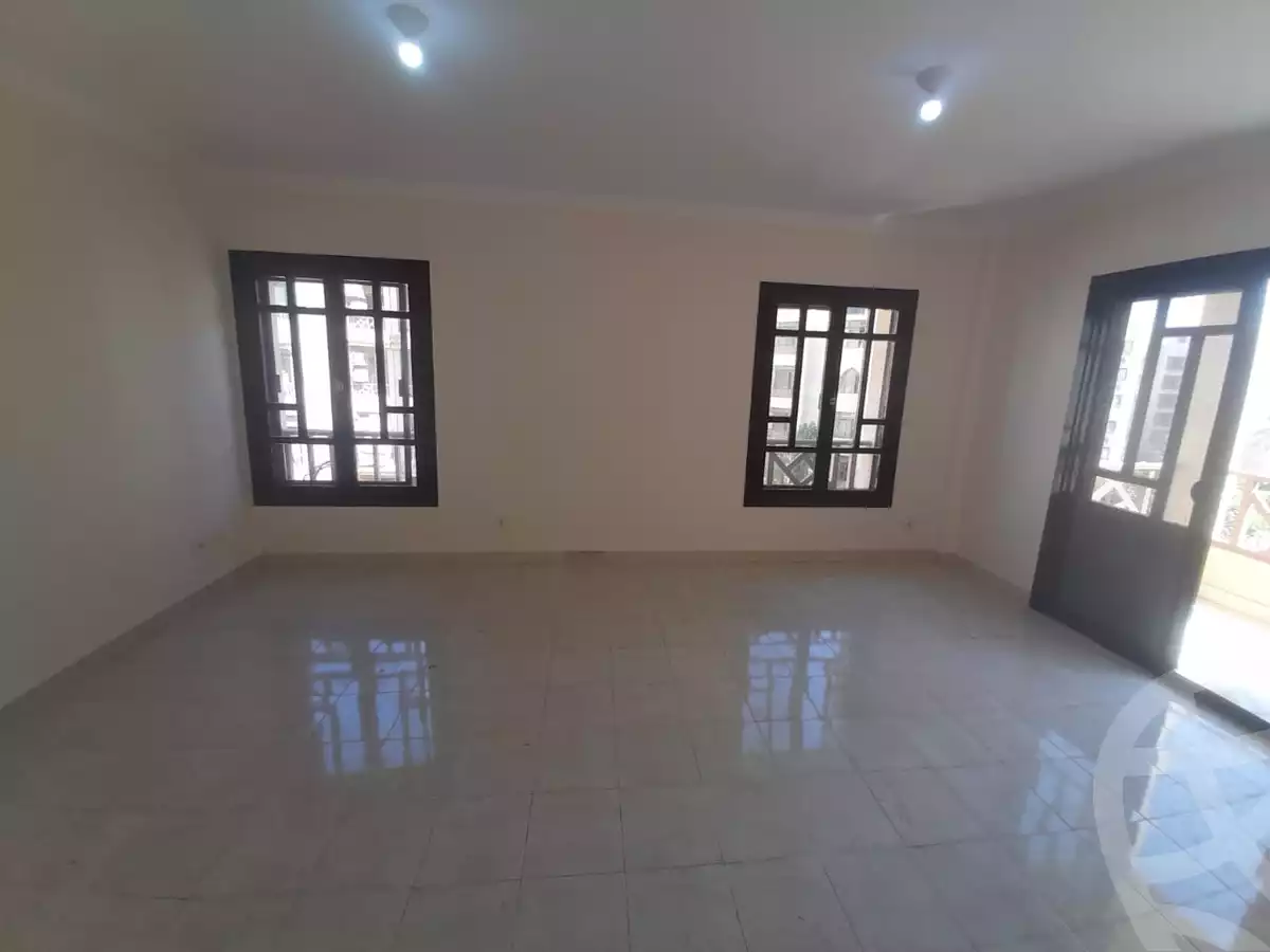 https://aqarmap.com.eg/en/listing/5256505-for-rent-cairo-new-cairo-lrhb-city-phase-5-ibn-al-nafees-st