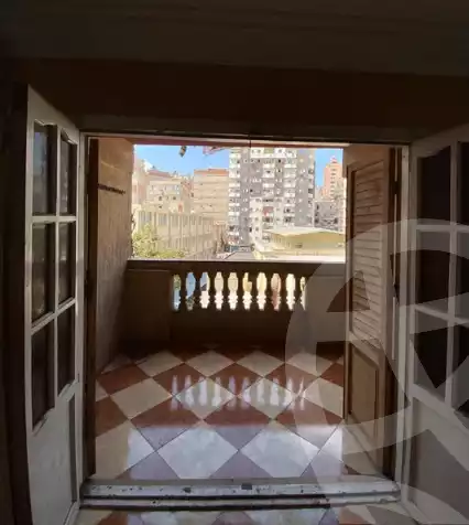 https://aqarmap.com.eg/en/listing/5257910-for-sale-alexandria-bolekly-mostafa-kamel-stt