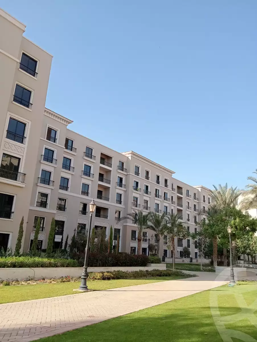 https://aqarmap.com.eg/ar/listing/5259194-for-sale-cairo-el-sheikh-zayed-city-compounds-kmbwnd-fyldj-wyst-dr-llttwyr