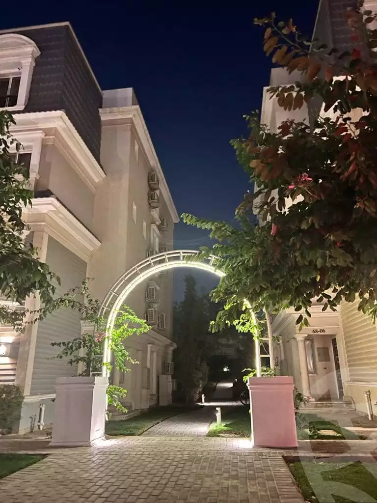 https://aqarmap.com.eg/en/listing/5259666-for-sale-cairo-6th-of-october-compounds-mountain-view-october-park