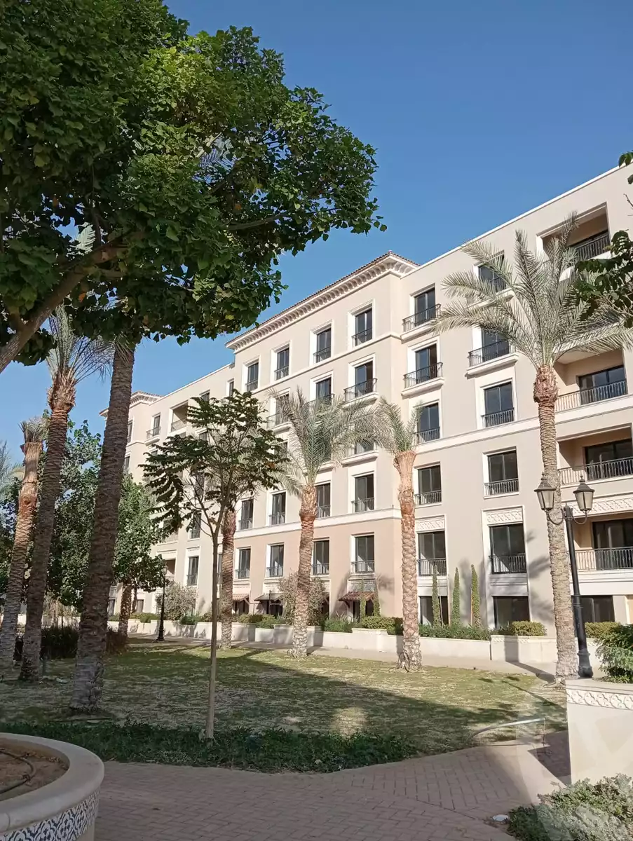 https://aqarmap.com.eg/ar/listing/5259758-for-sale-cairo-el-sheikh-zayed-city-compounds-kmbwnd-fyldj-wyst-dr-llttwyr