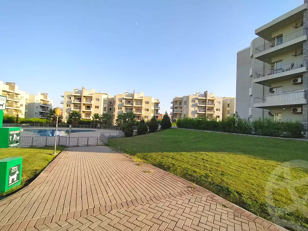 https://aqarmap.com.eg/ar/listing/5260198-for-sale-cairo-el-sheikh-zayed-city-compounds-dh-drys