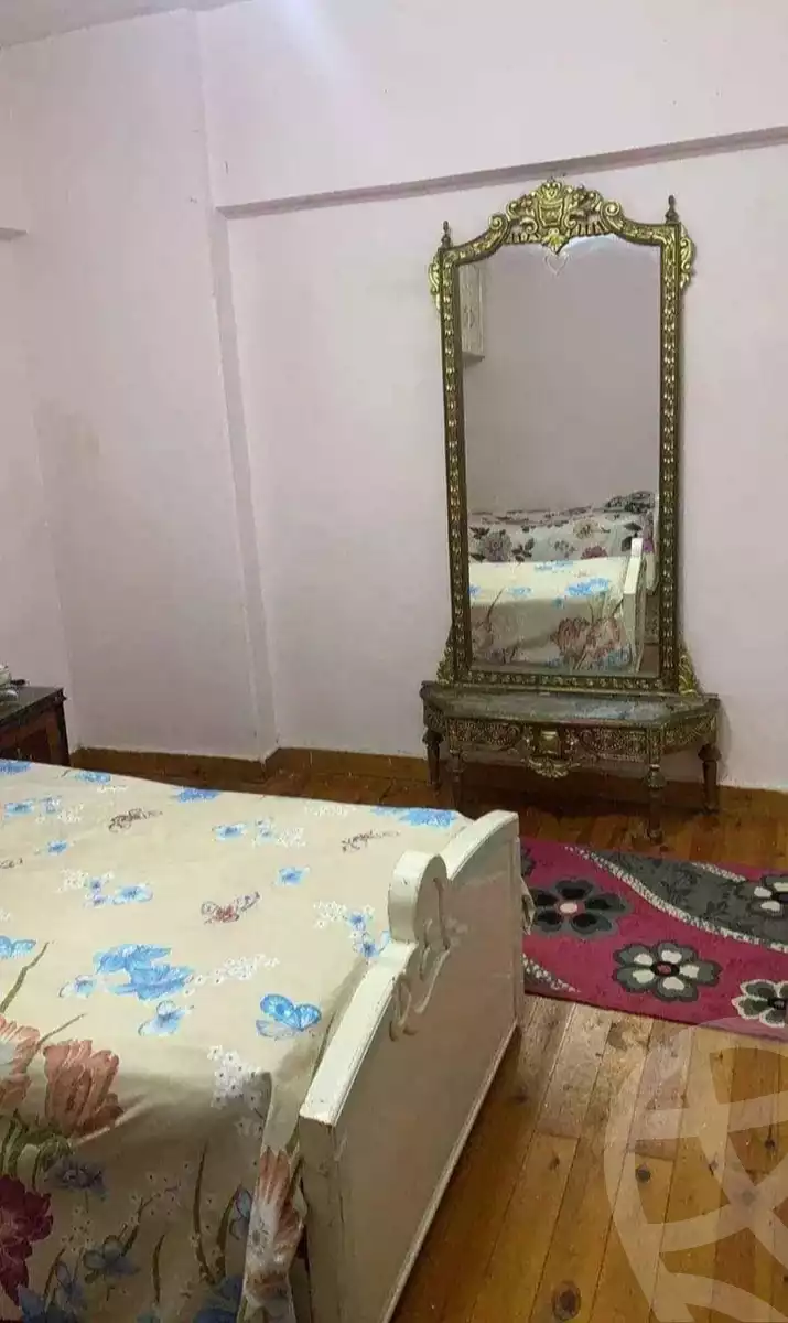 https://aqarmap.com.eg/ar/listing/5262209-for-rent-alexandria-ganaklis-shr-mrtdy-bsh