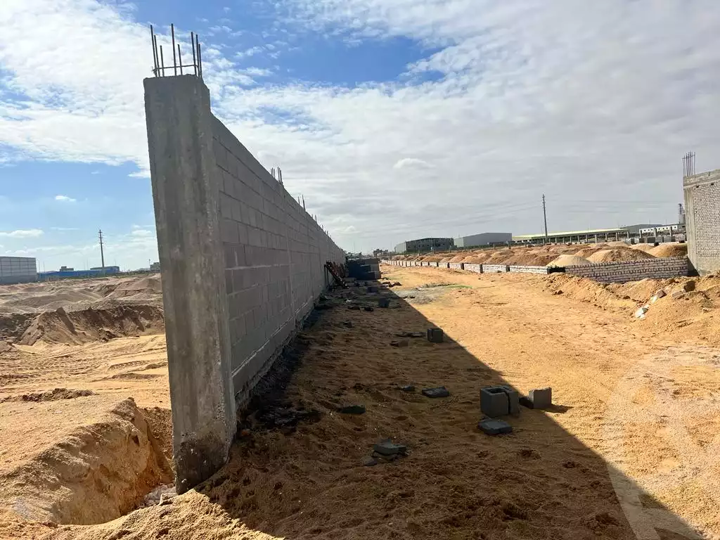 https://aqarmap.com.eg/en/listing/5265028-for-sale-monufia-sadat-city-industrial-zone