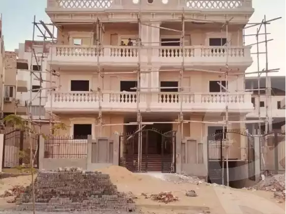 https://aqarmap.com.eg/ar/listing/5252483-for-sale-cairo-el-shorouk-lhy-lrb