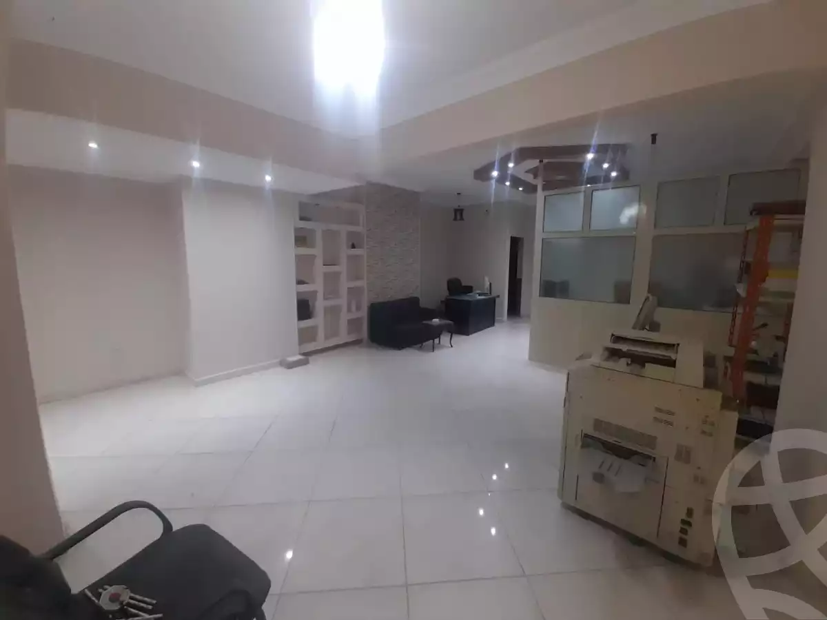 https://aqarmap.com.eg/en/listing/5271433-for-rent-cairo-helwan-kwrnysh-hlwn