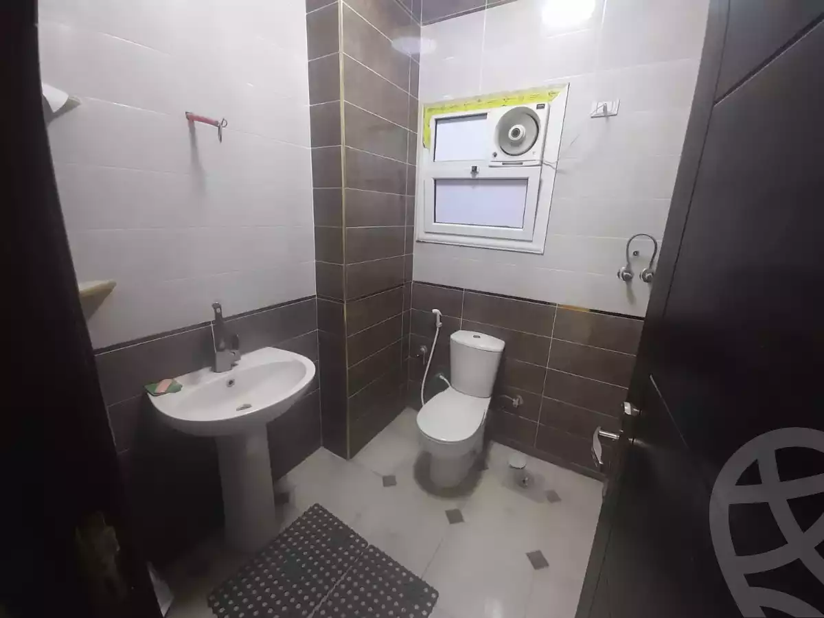 https://aqarmap.com.eg/en/listing/5271433-for-rent-cairo-helwan-kwrnysh-hlwn