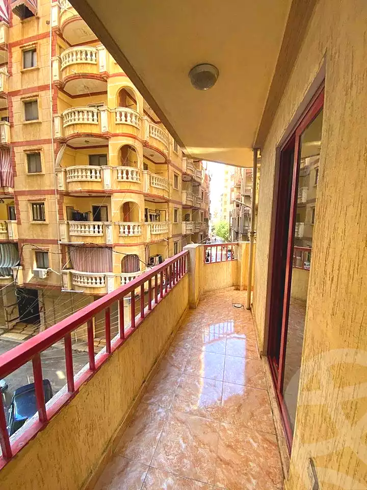 https://aqarmap.com.eg/ar/listing/5275607-for-sale-alexandria-l-jmy-lbytsh-shahr-al-assal-st