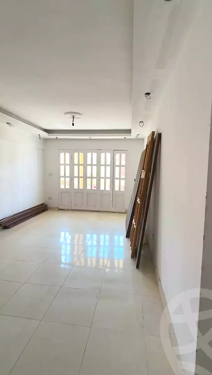 https://aqarmap.com.eg/ar/listing/5275961-for-sale-alexandria-zezenia-ibrahim-el-attar-st