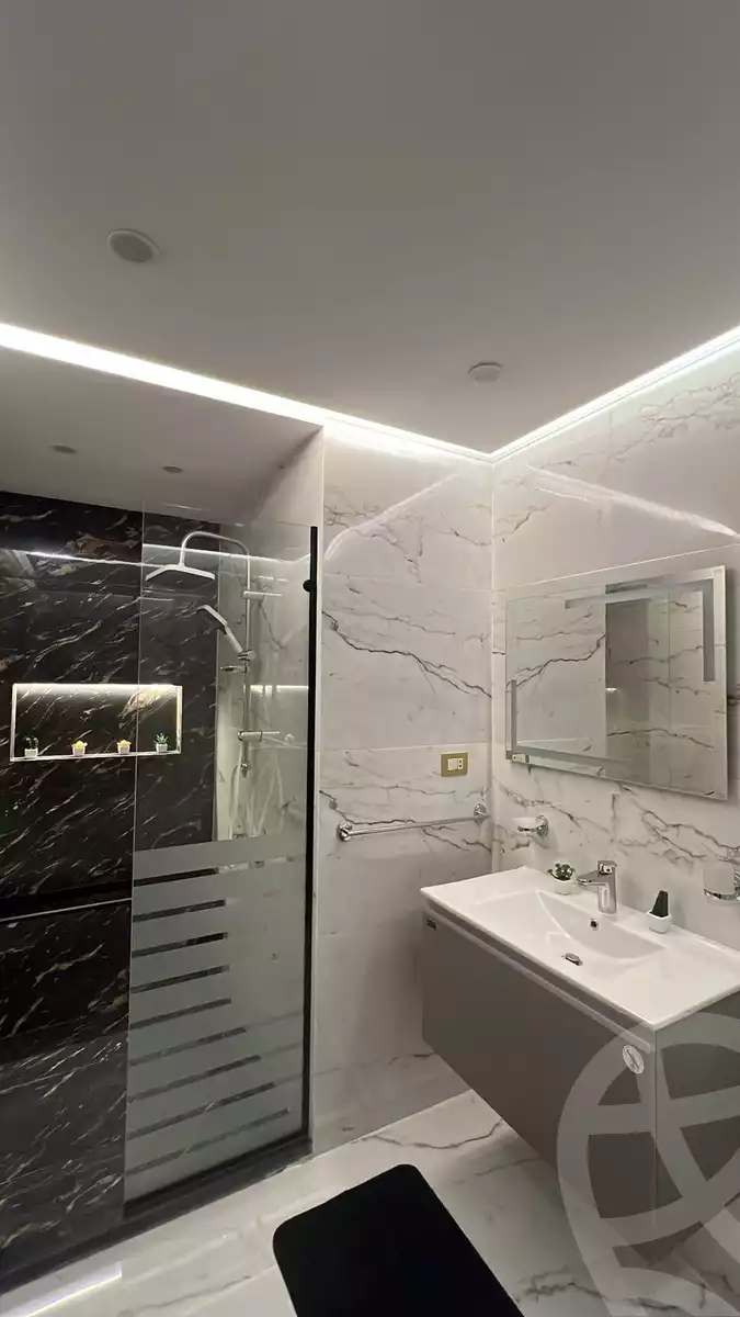 https://aqarmap.com.eg/en/listing/5276875-for-rent-cairo-new-cairo-lrhb-city-malls-and-markets