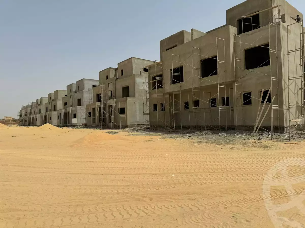 https://aqarmap.com.eg/en/listing/5277397-for-sale-cairo-el-sheikh-zayed-city-lshykh-zyd-ljdyd-naia-west