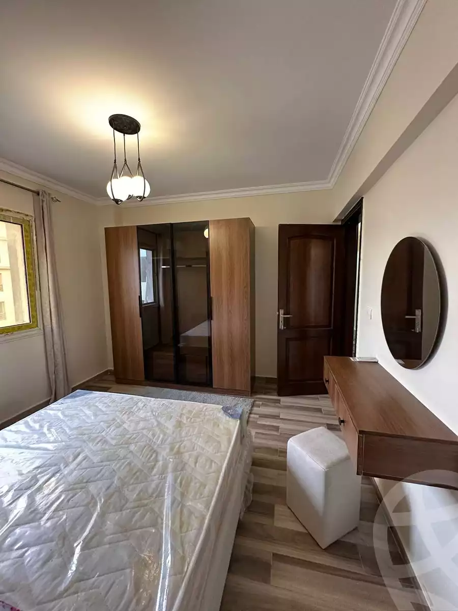 https://aqarmap.com.eg/en/listing/5278855-for-rent-cairo-el-sheikh-zayed-city-compounds-jn-zyd