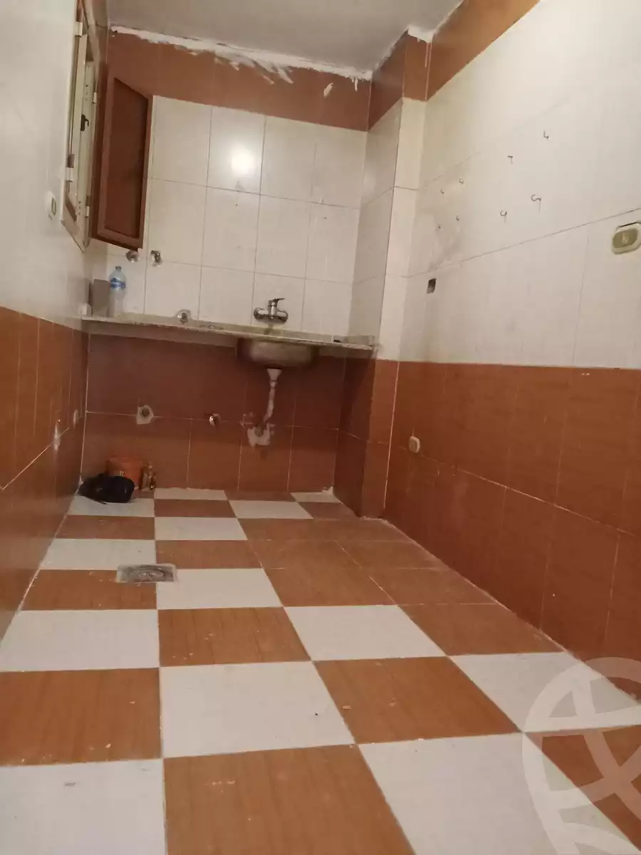 https://aqarmap.com.eg/ar/listing/5283096-for-sale-alexandria-l-jmy-l-jmy-lqbly