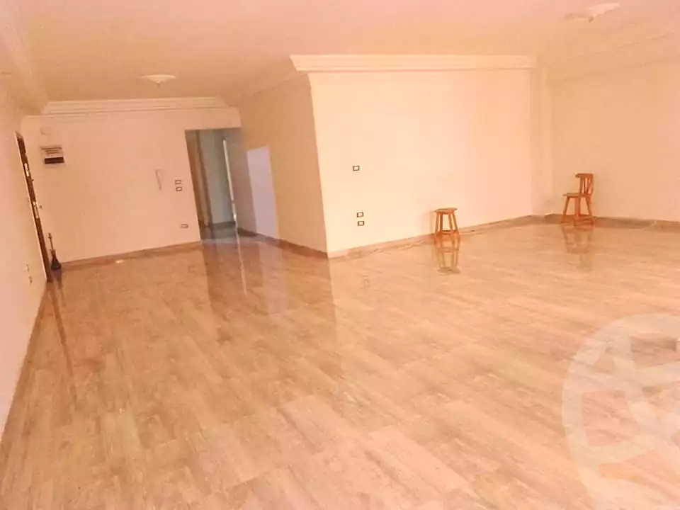 https://aqarmap.com.eg/en/listing/5285937-for-rent-alexandria-kafr-abdo