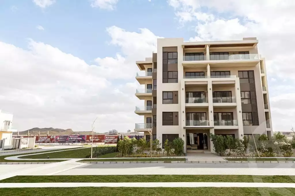 https://aqarmap.com.eg/en/listing/5286020-for-sale-cairo-el-sheikh-zayed-city-green-revolution