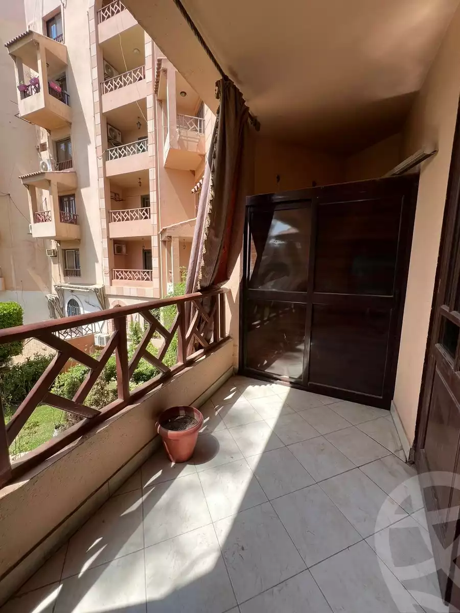 https://aqarmap.com.eg/ar/listing/5287046-for-sale-cairo-new-cairo-lrhb-city-phase-4-mostafa-kamel-st