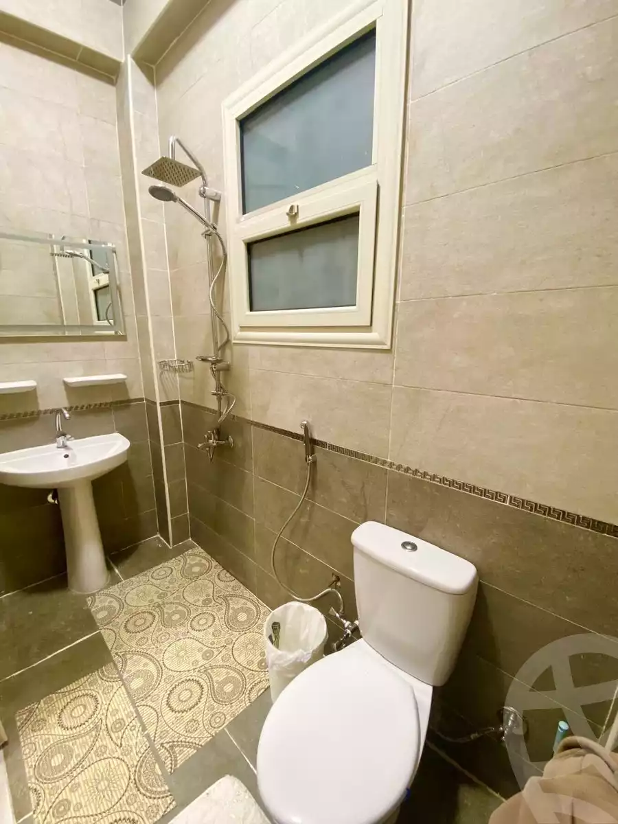 https://aqarmap.com.eg/en/listing/5287648-for-rent-cairo-new-cairo-compounds-el-mostashareen-compound