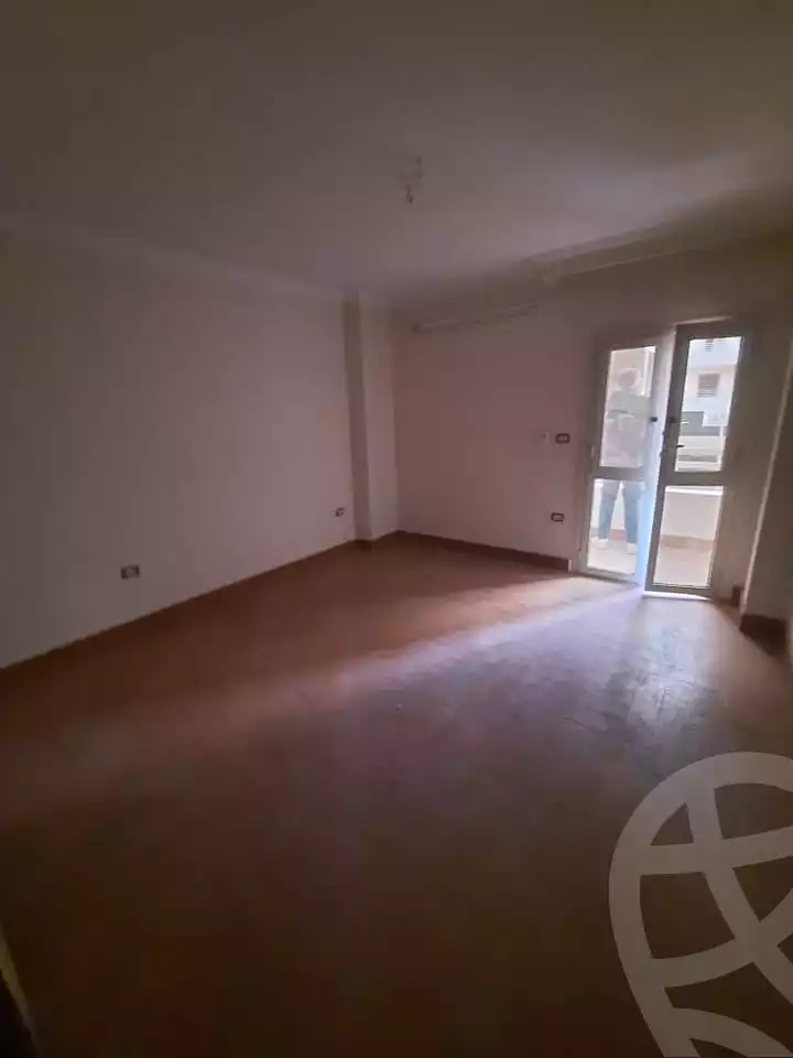 https://aqarmap.com.eg/ar/listing/5288714-for-rent-cairo-mokattam-el-hadabah-el-wosta-el-mantaqa-el-khamsa