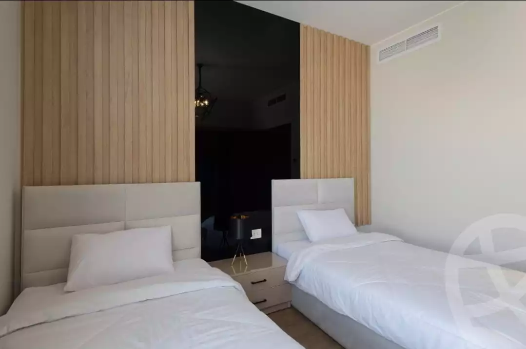 https://aqarmap.com.eg/ar/listing/5291440-for-rent-cairo-6th-of-october-compounds-aeon