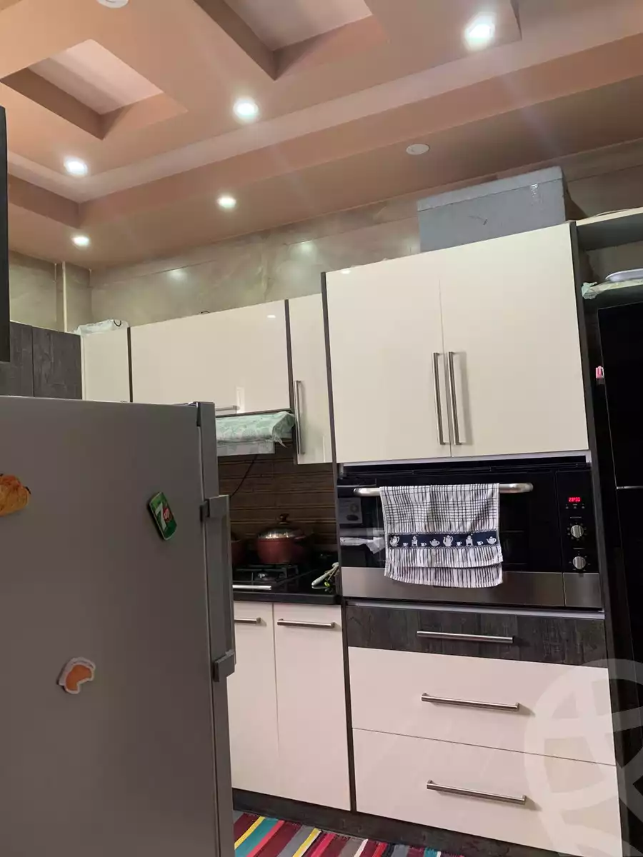 https://aqarmap.com.eg/en/listing/5294154-for-sale-cairo-new-cairo-lrhb-city-phase-8