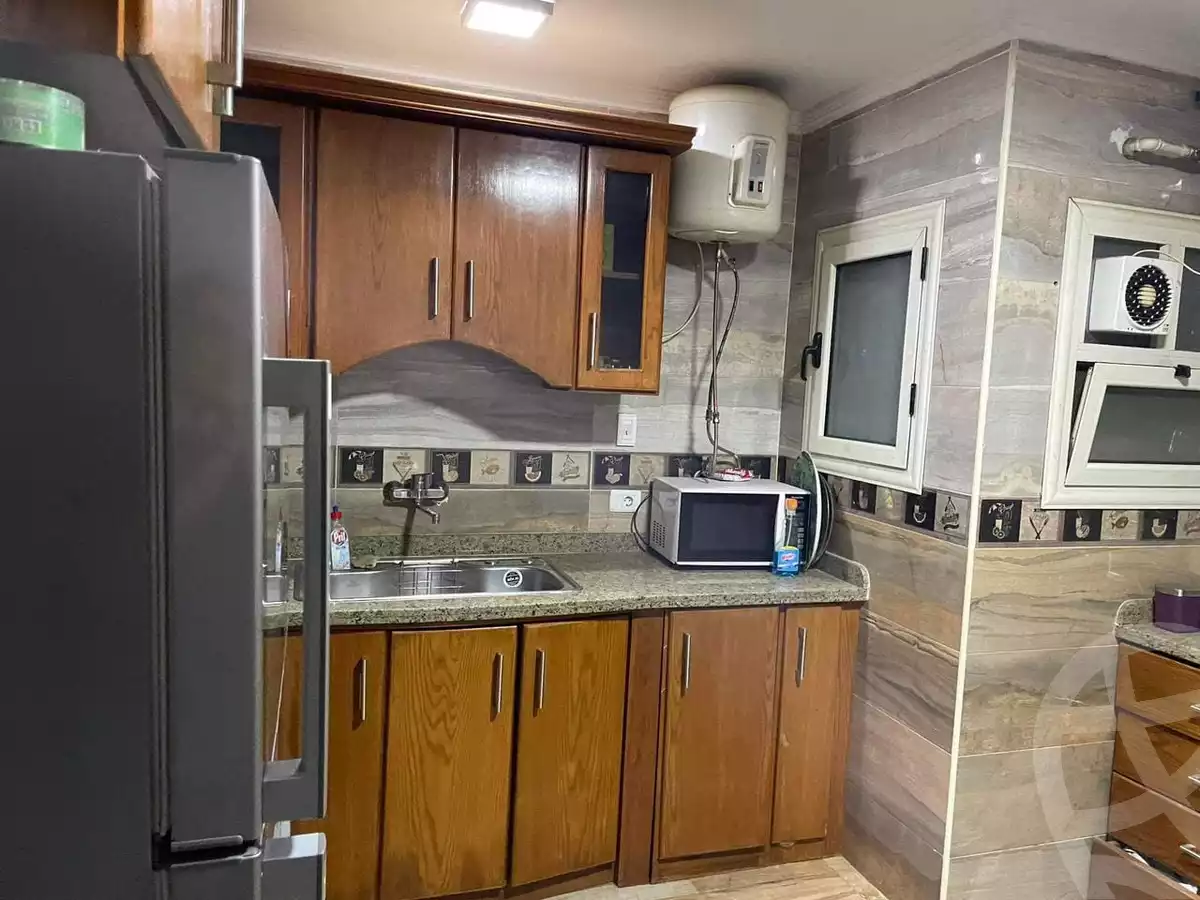 https://aqarmap.com.eg/en/listing/5294416-for-sale-alexandria-lauran-shaarawy-st