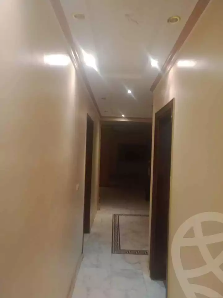 https://aqarmap.com.eg/ar/listing/5296759-for-rent-cairo-mokattam-lhdb-l-ly-el-naforah-square