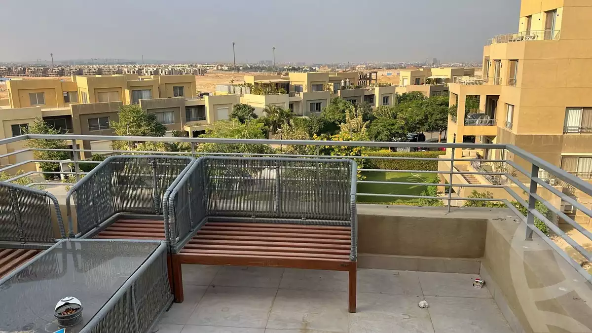 https://aqarmap.com.eg/en/listing/5299440-for-sale-cairo-6th-of-october-compounds-palm-parks