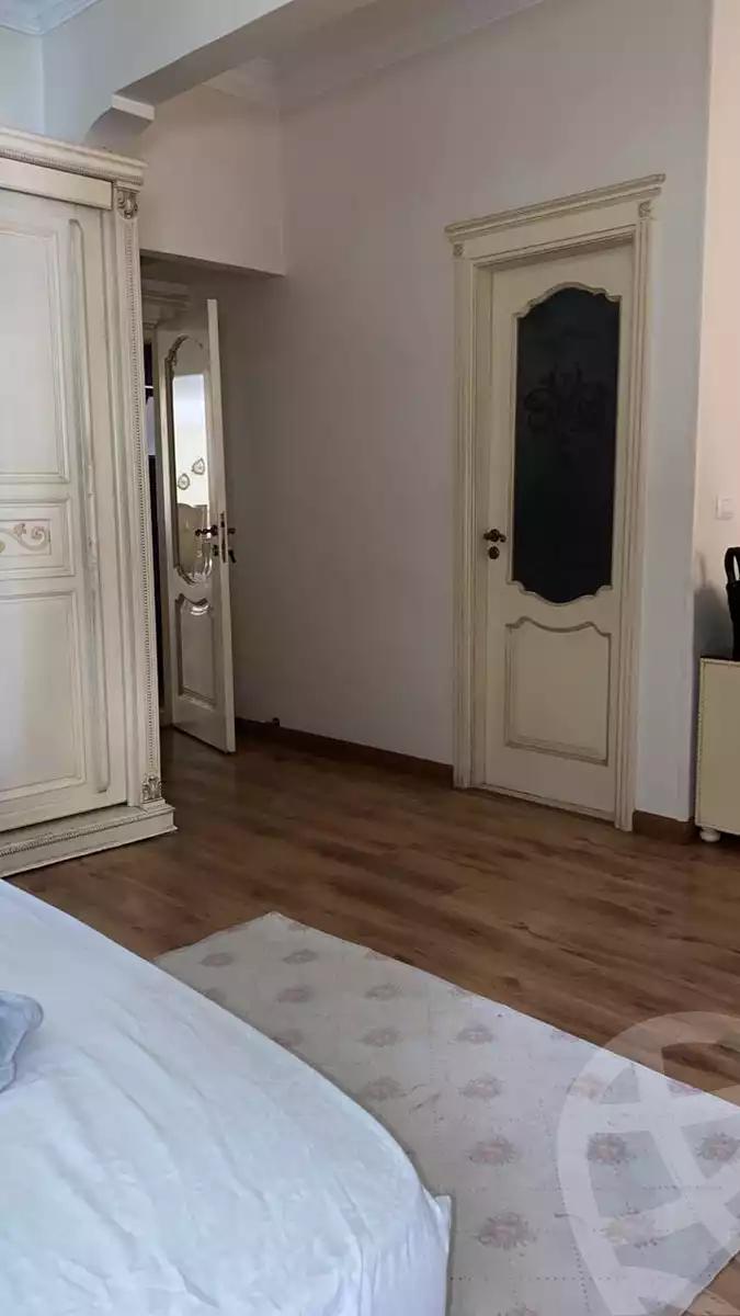 https://aqarmap.com.eg/ar/listing/5300217-for-sale-cairo-new-cairo-ganob-el-akadamiya-south-academy-h-amr-ibn-el-ass-st