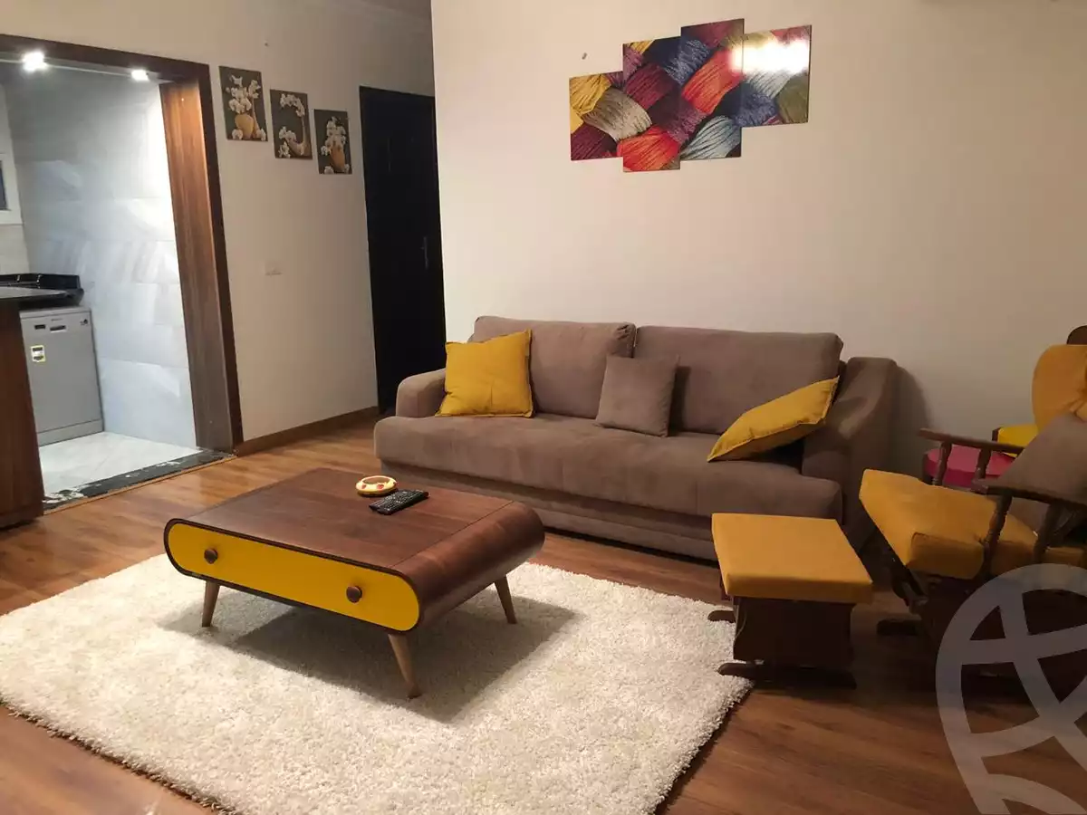 https://aqarmap.com.eg/en/listing/5302087-for-rent-cairo-el-sheikh-zayed-city-compounds-hadayek-el-mohandiseen