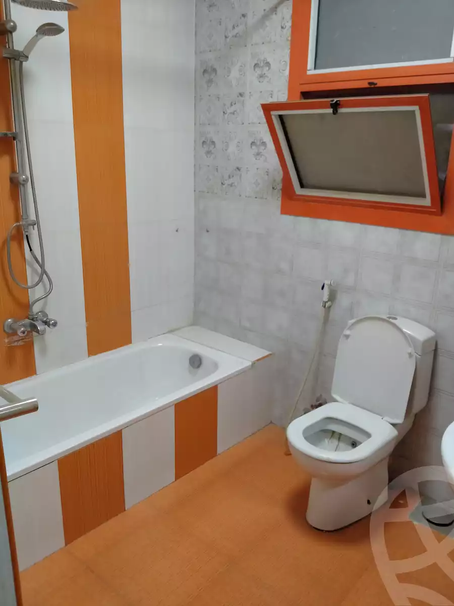 https://aqarmap.com.eg/en/listing/5302323-for-sale-cairo-faisal-el-matbeaa-amr-ibn-al-aas-st