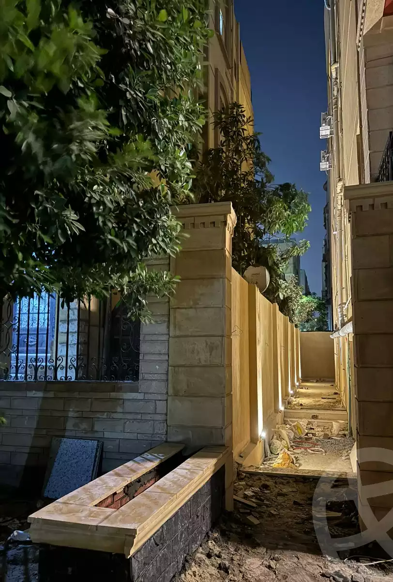 https://aqarmap.com.eg/en/listing/5302471-for-sale-cairo-6th-of-october-el-ahyaa-neighborhood-4th-district-no-7
