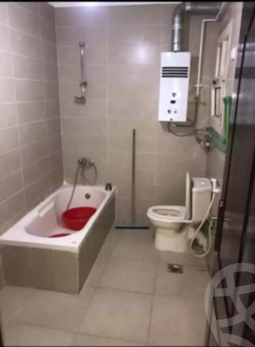 https://aqarmap.com.eg/en/listing/5308410-for-rent-cairo-faisal-el-matbeaa-amr-ibn-al-aas-st