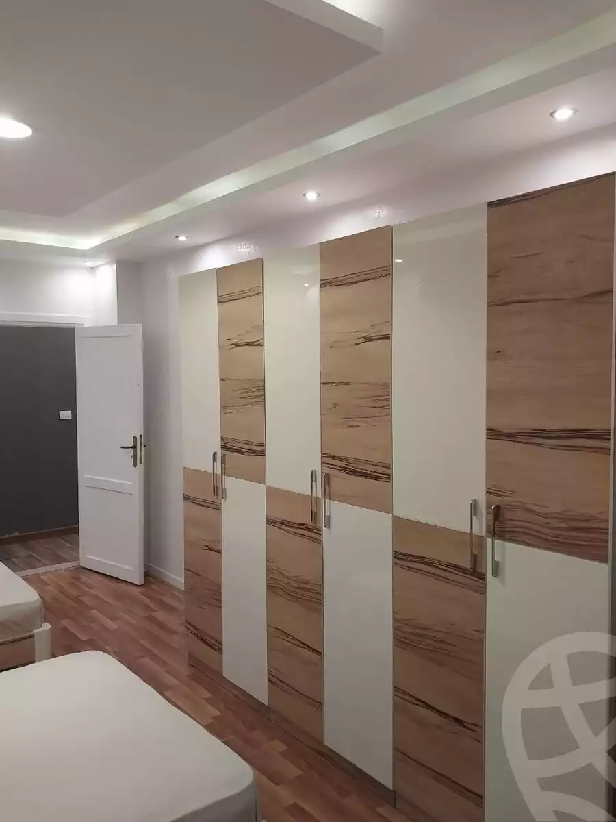 https://aqarmap.com.eg/en/listing/5310026-for-rent-cairo-new-cairo-lrhb-city-malls-and-markets
