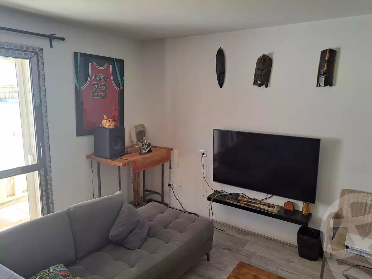 https://aqarmap.com.eg/en/listing/5310417-for-rent-cairo-el-sheikh-zayed-city-compounds-kmbwnd-wyst-twn-swdyk