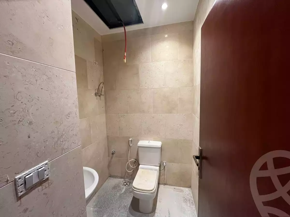 https://aqarmap.com.eg/en/listing/5311064-for-rent-cairo-el-sheikh-zayed-city-compounds-forty-west