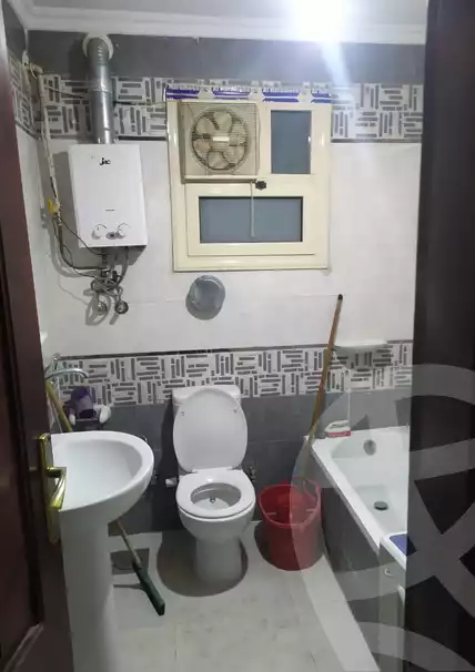 https://aqarmap.com.eg/en/listing/5313769-for-rent-cairo-ain-shams-jsr-lswys
