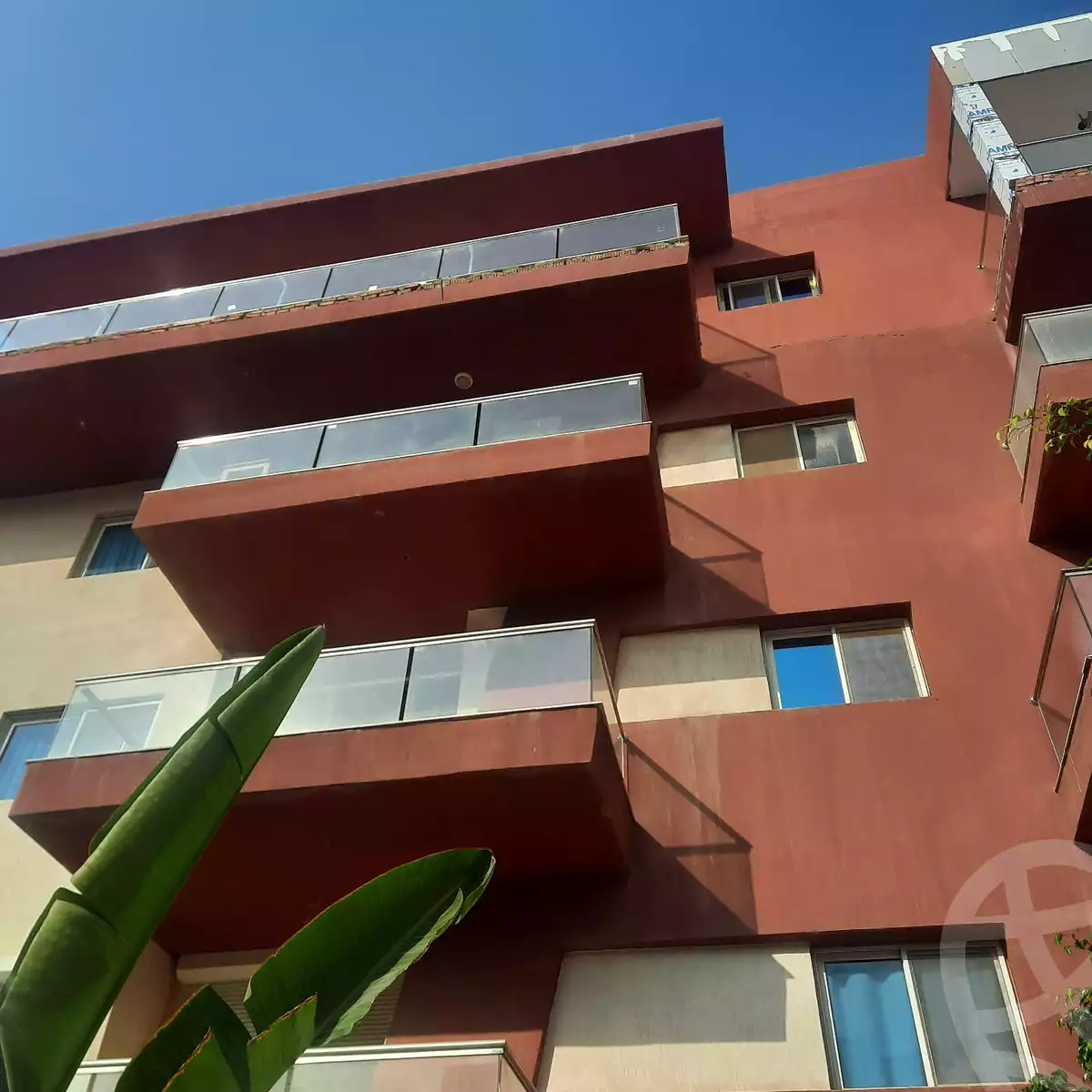 https://aqarmap.com.eg/ar/listing/5313911-for-sale-cairo-new-cairo-compounds-smrt-lyf-y-sy-jrwb