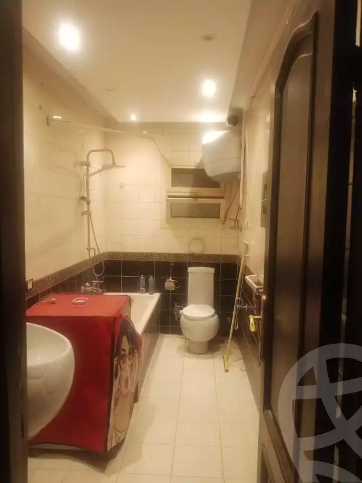 https://aqarmap.com.eg/ar/listing/5314367-for-rent-cairo-mokattam-lhdb-l-ly-shareaa-9