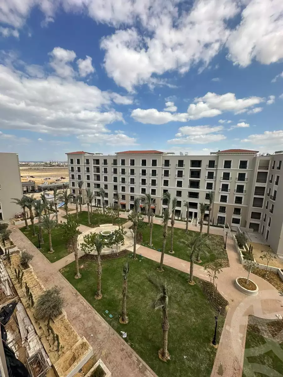 https://aqarmap.com.eg/ar/listing/5314496-for-sale-cairo-el-sheikh-zayed-city-compounds-kmbwnd-fyldj-wyst-dr-llttwyr