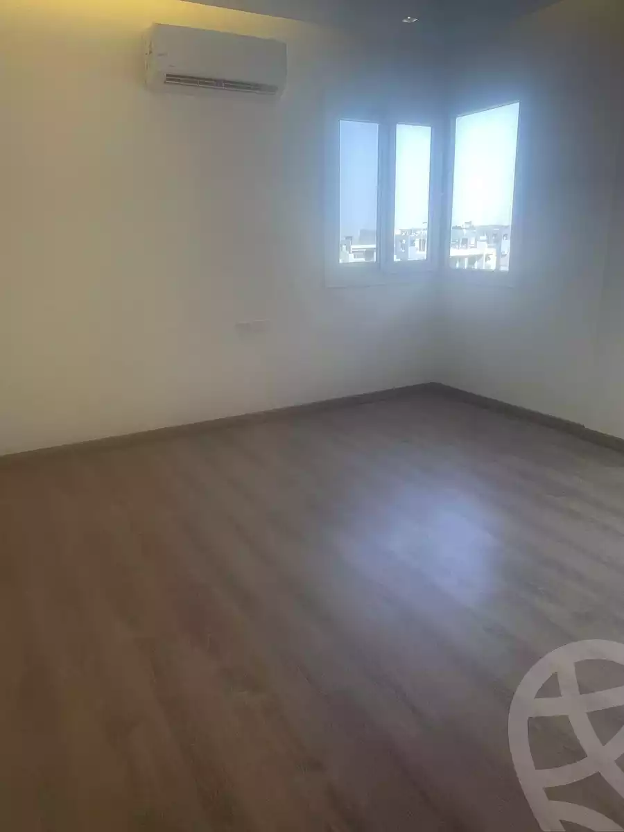 https://aqarmap.com.eg/en/listing/5314747-for-rent-cairo-el-sheikh-zayed-city-compounds-zayed-regency