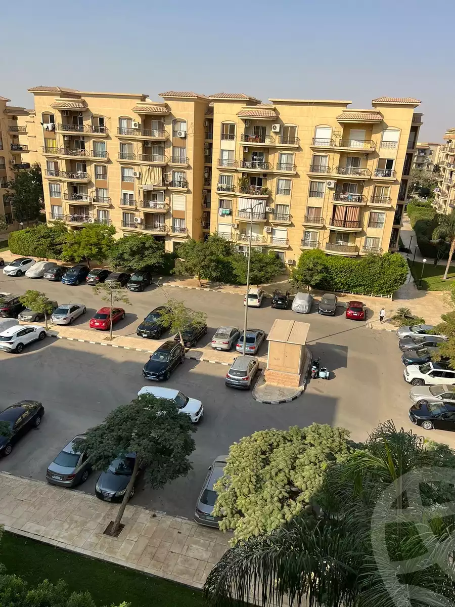 https://aqarmap.com.eg/ar/listing/5318143-for-sale-cairo-new-cairo-lrhb-city-malls-and-markets