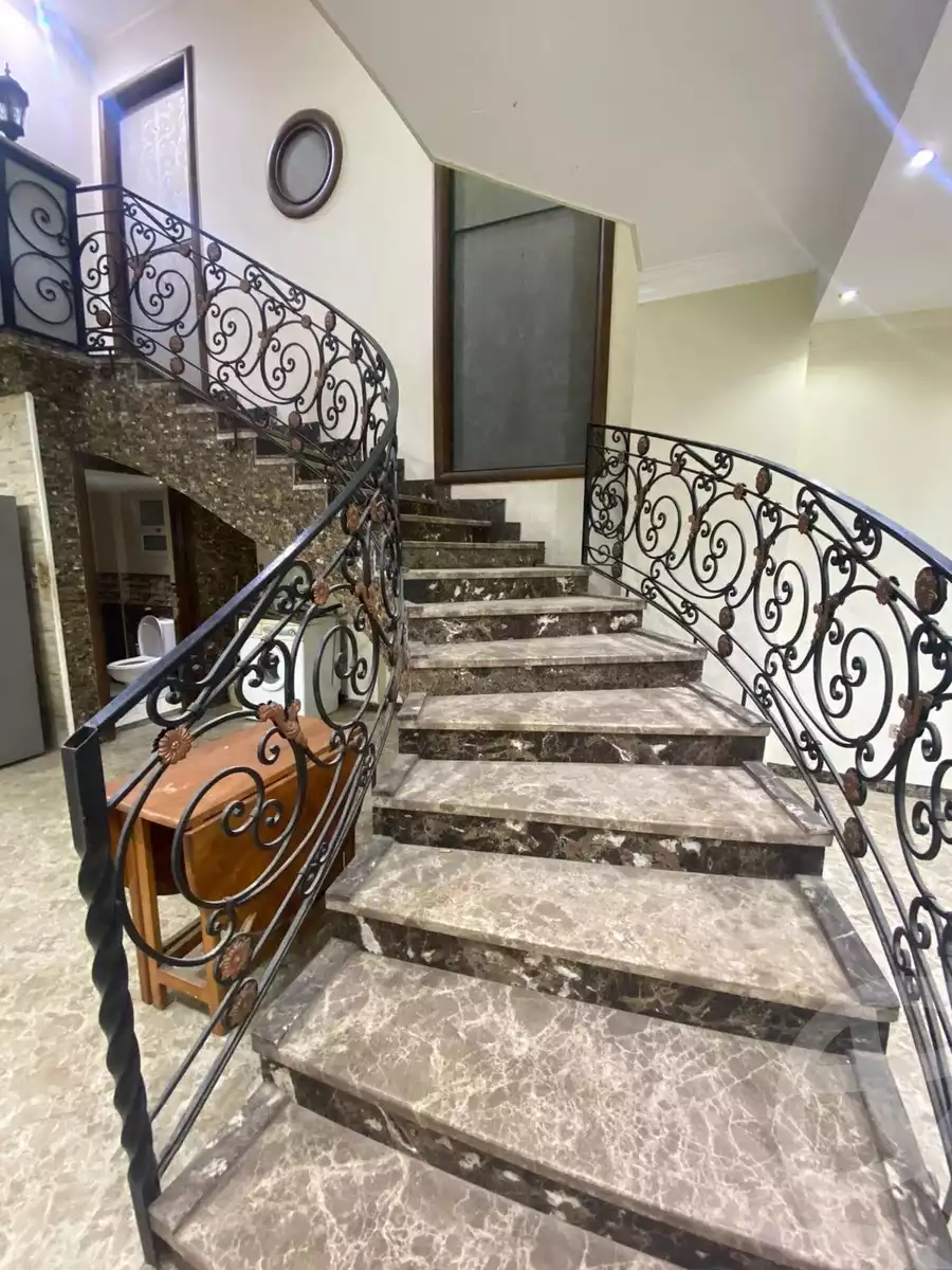 https://aqarmap.com.eg/en/listing/5319198-for-sale-cairo-el-shorouk-lhy-lthlth-shrq