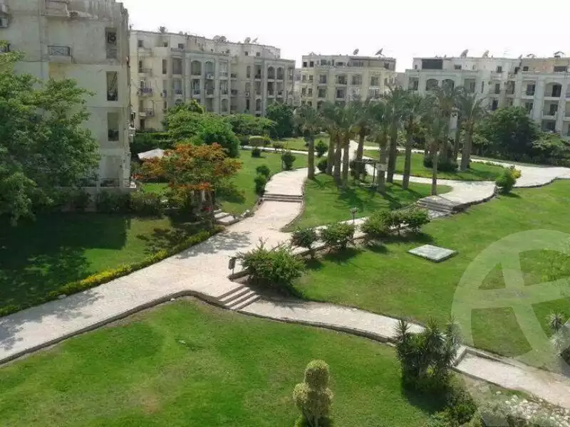https://aqarmap.com.eg/en/listing/5321030-for-sale-cairo-el-sheikh-zayed-city-compounds-hadayek-el-mohandiseen