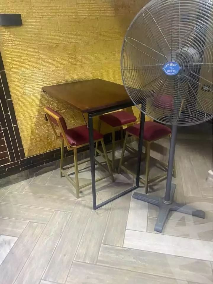 https://aqarmap.com.eg/ar/listing/5323183-for-rent-alexandria-moharram-bey-grin-st