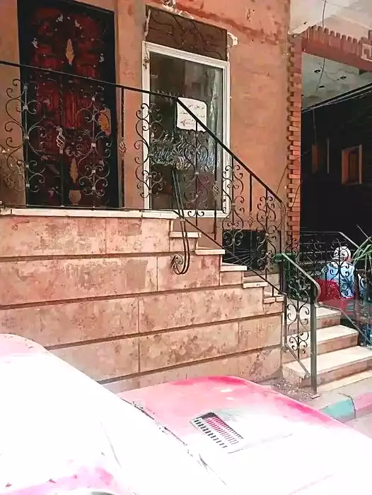 https://aqarmap.com.eg/en/listing/5323461-for-rent-alexandria-el-asafra-salman-el-farsi-st